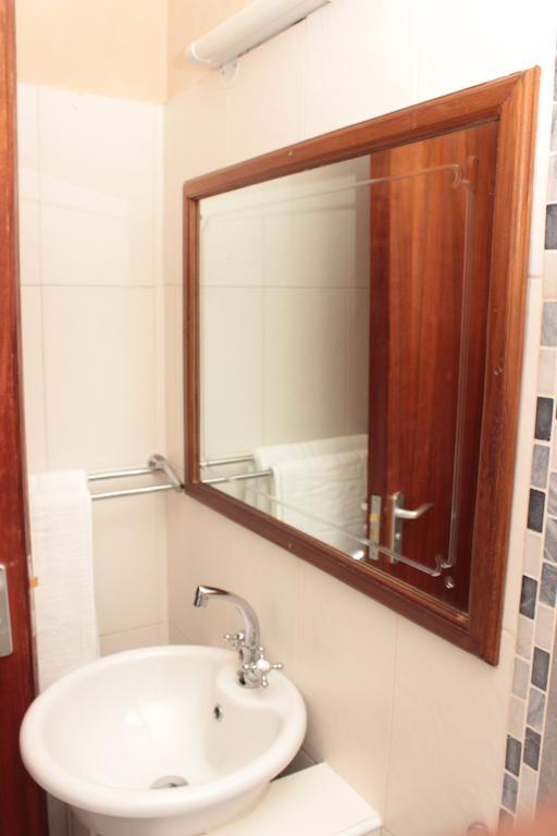 Moffat Court Boutique Hotel 몸바사 외부 사진